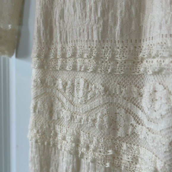 ⭐️NWT!⭐️Anthro Willow & Clay Lace Bodycon Mini Dress Scoop Back MEASUREMENTS Lg - Picture 7 of 12